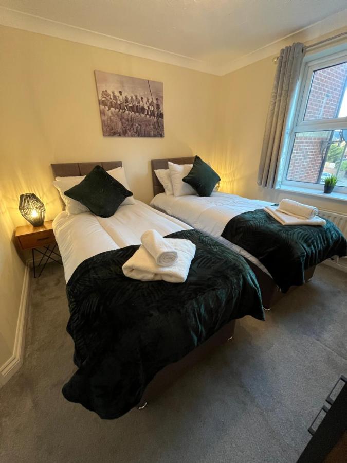 Archers 2 Bedrooms, Balcony, 2 Bathrooms, Free Parking, Wifi Southampton Esterno foto